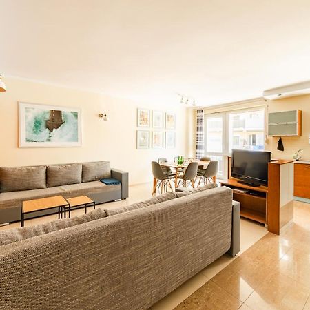 Mgm Apartamenty ウストカ エクステリア 写真